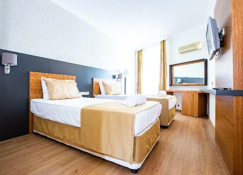 ****  Club Hotel Delfin Antalya Turquía
