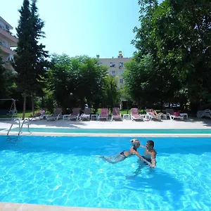 Laguna Анталья